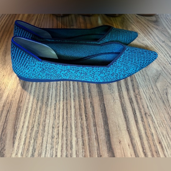Rothy's Points in "Spruce Python," teal and navy, NWOB, size 8 - Picture 7 of 14
